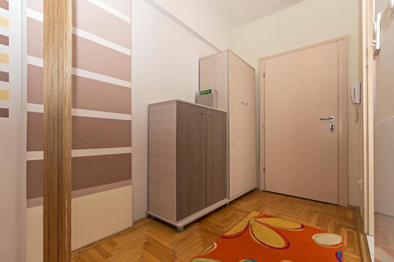 Etaksimo Apartment *